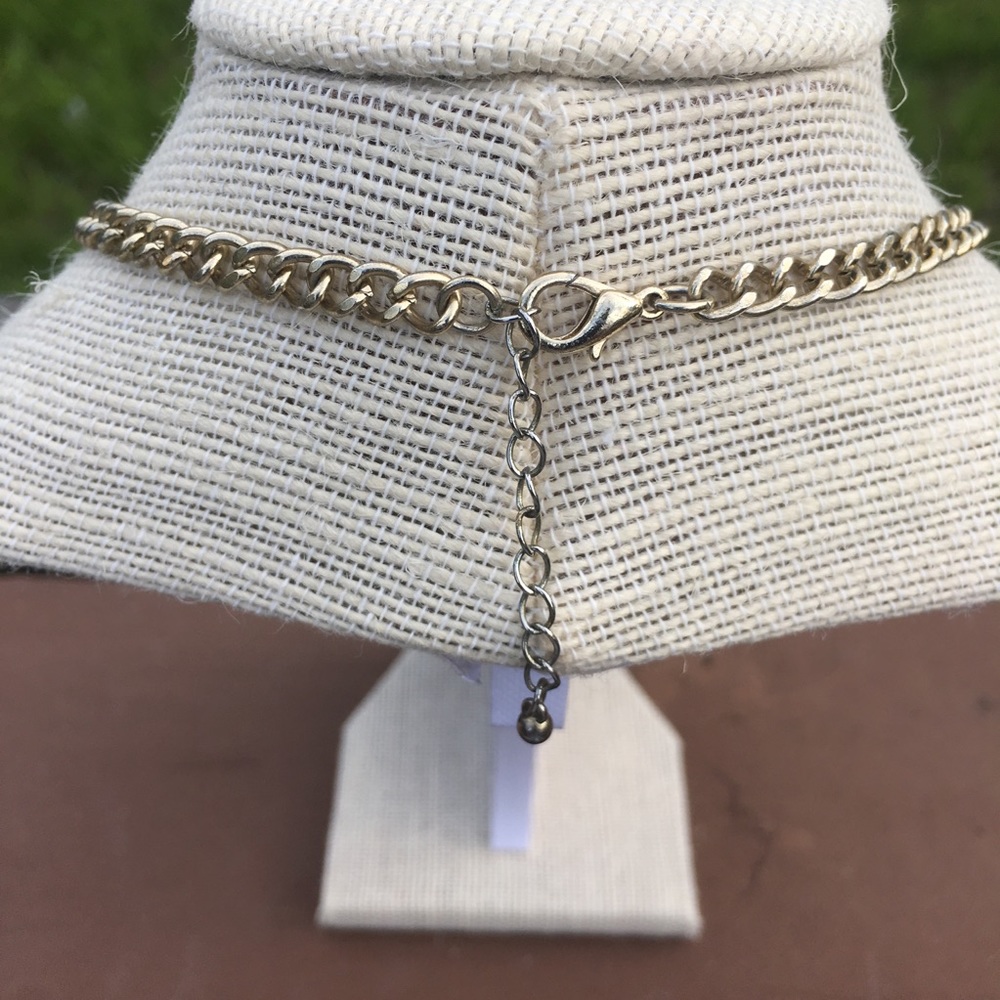 Statement Necklace - Picture 4 of 4